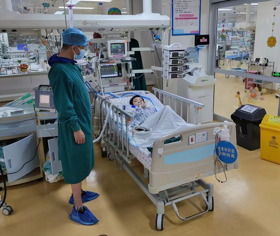 临县跨省救护车出租公司