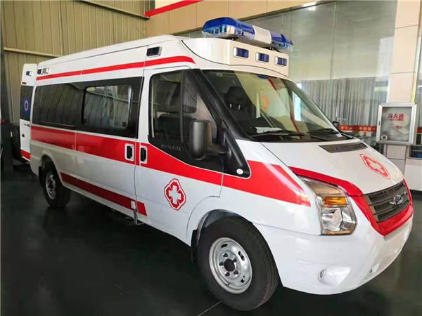 临县福特V362救护车